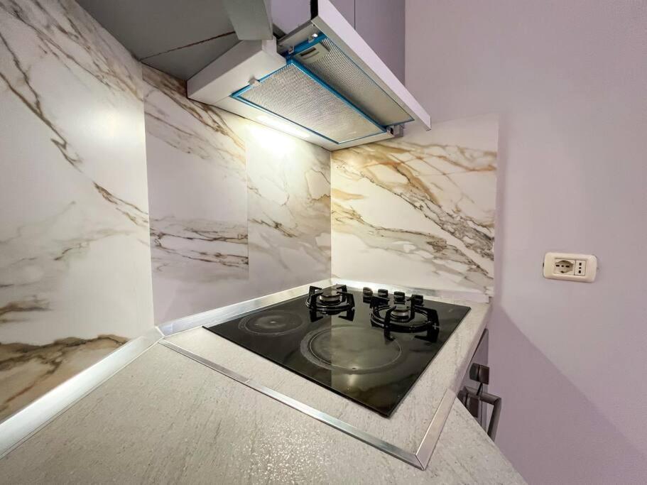 Scanderbeg Square 2Br Apt Тирана Екстериор снимка