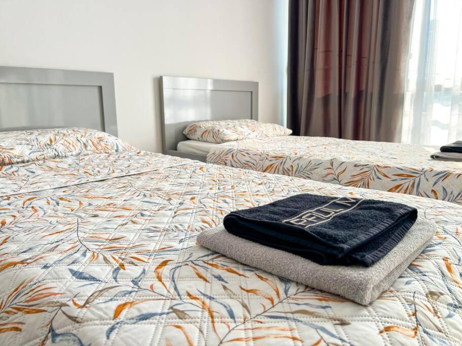 Scanderbeg Square 2Br Apt Тирана Екстериор снимка