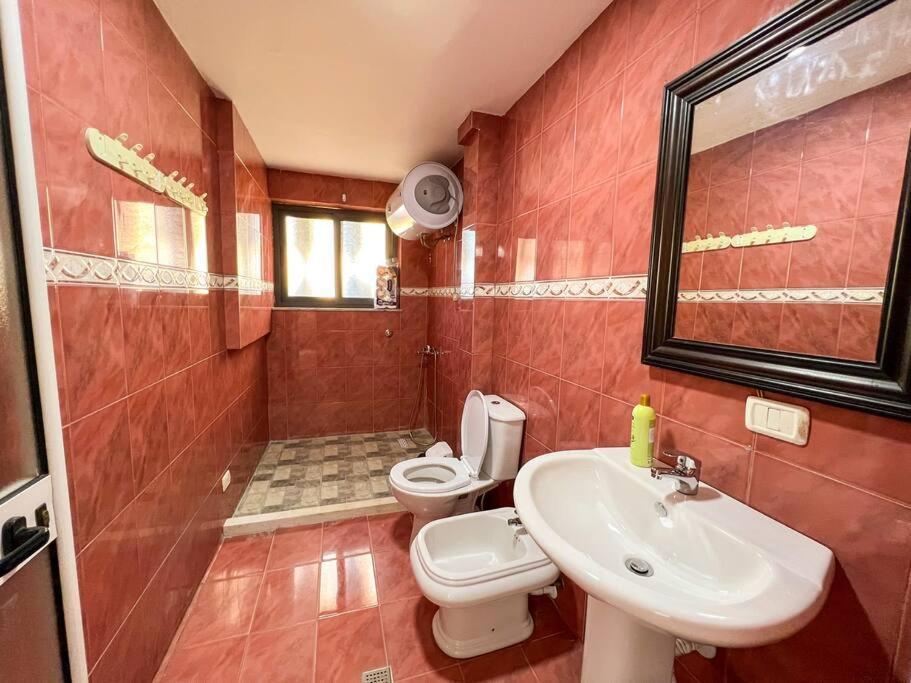 Scanderbeg Square 2Br Apt Тирана Екстериор снимка