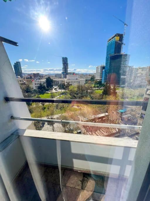 Scanderbeg Square 2Br Apt Тирана Екстериор снимка